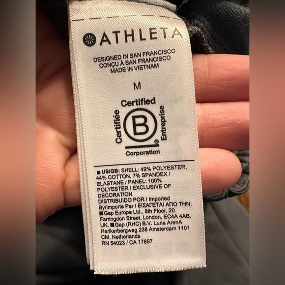 Athleta Triumph Hybrid Wide Crop Size Medium Bali Green EUC - Picture 4 of 9